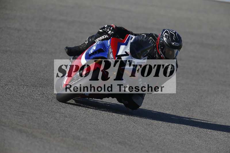 /Archiv-2024/02 29.01.-02.02.2024 Moto Center Thun Jerez/Gruppe rot-red/73